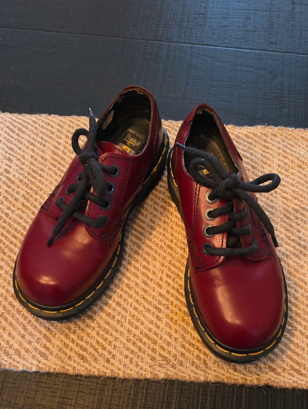 Dr. Martens 1461  Shoe in Cherry Red
